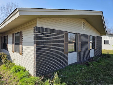 2118 Fairway St, Stuttgart, AR 72160 - photo 3