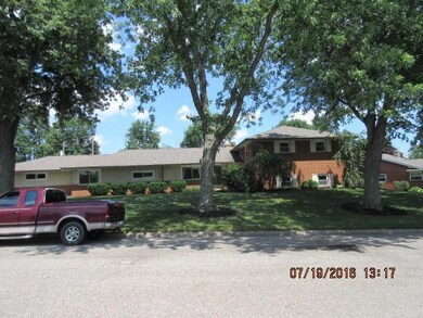 232 E.. Greer Drive 042