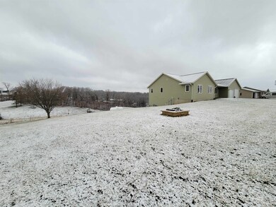 103 Spruce Park Dr, Potosi, WI 53820 - photo 4