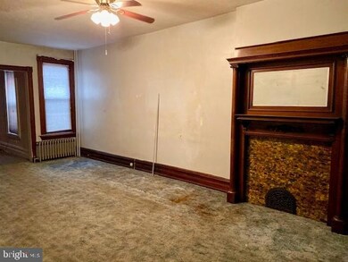 824 Thorn St, Reading, PA 19601 - photo 3