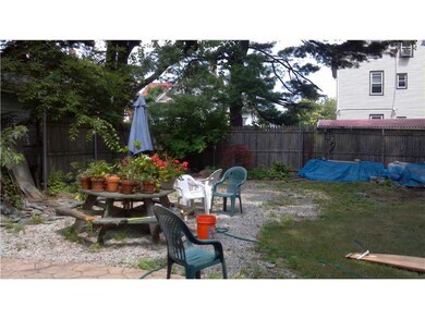Yard/Garden.