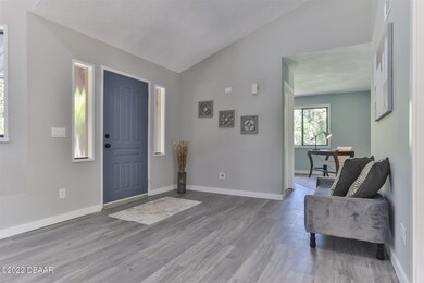 2995 Hardy Ave-9