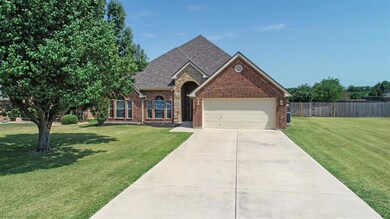 302 Wintergreen Ct, Weatherford, TX 76085 - photo 2