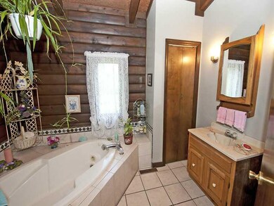 Full Bath.