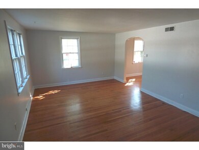 629 Lees Ln, Collingswood, NJ 08108 - photo 3