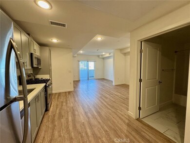1025 S Berendo St unit 305, Los Angeles, CA 90006 - photo 5