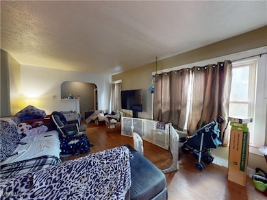 2304 14th St SW, Akron, OH 44314 - photo 4