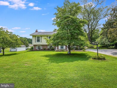 9295 Windsor Dr, La Plata, MD 20646 - photo 2