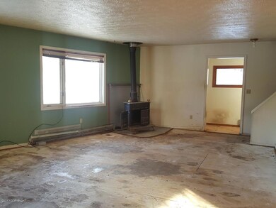 4555 E Foxtrot Ave, Wasilla, AK 99654 - photo 5