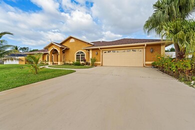 1255 SE Naples Ln, Port Saint Lucie, FL 34983 - photo 3