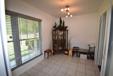 82 San Bernard St, Bay City, TX 77414 - photo 7