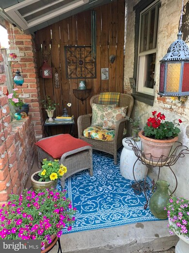 435 S Market St, Frederick, MD 21701 - photo 7