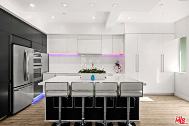 1250 N Harper Ave unit 401, West Hollywood, CA 90046 - photo 6