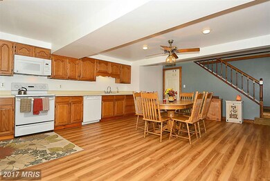 4500 London Bridge Rd, Sykesville, MD 21784 - photo 6
