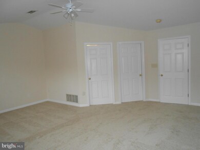 9203 Deer Crossing unit 42, Lorton, VA 22079 - photo 5
