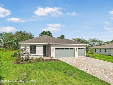 9195 Players Dr, Weeki Wachee, FL 34613 - photo 3