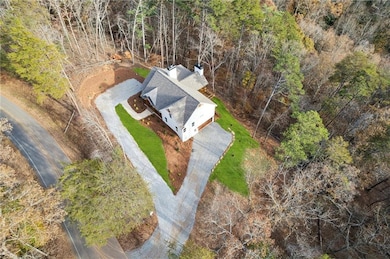Aerial view of property and surrounding area