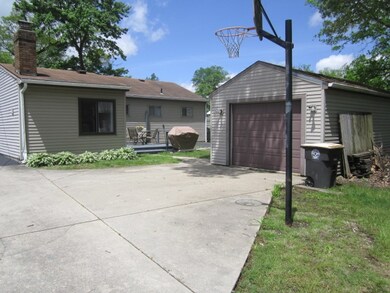 1912 Olladale Dr, Fort Wayne, IN 46808 - photo 3