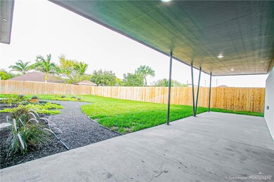 1609 W Red River Ave, Edinburg, TX 78539 - photo 5