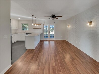 3305 Peacock Ln, Mulberry, FL 33860 - photo 7