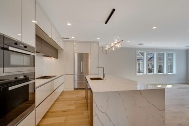 80 Verndale St unit 80, Brookline, MA 02446 - photo 5