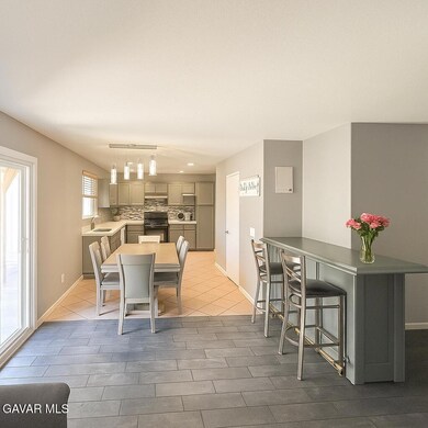 40339 Pantano Rd, Palmdale, CA 93550 - photo 2