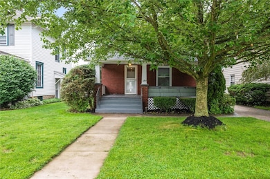 1204 Griswold St, Sharon, PA 16146 - photo 2