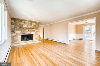 2220 Dalewood Rd, Lutherville Timonium, MD 21093 - photo 7