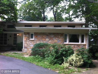 6510 Lakeview Dr, Falls Church, VA 22041 - photo 3