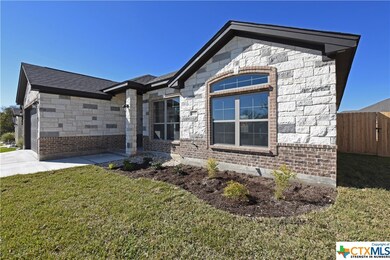 702 Juniper Dr, Troy, TX 76579 - photo 6