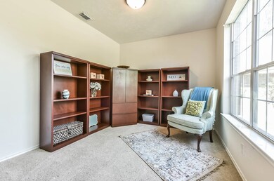 14 Harbinger Ct, Spring, TX 77382 - photo 5