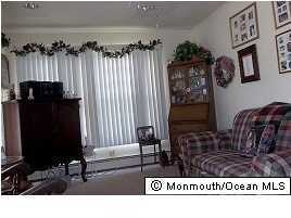 136 Torrey Pines Dr, Toms River, NJ 08757 - photo 2