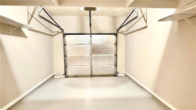 6243 Shoreview Cir, Flowery Branch, GA 30542 - photo 5