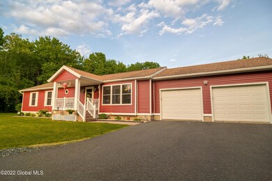 70 Bellview Rd, Troy, NY 12180 - photo 3