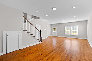 2130 Weaver St, Charleston, SC 29403 - photo 4