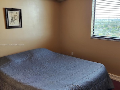 Keystone unit 1202, Miami, FL 33126 - photo 6