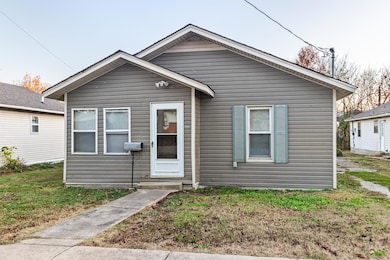 606 W Thompson St, Paragould, AR 72450 - photo 3