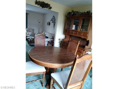 Spacious dining room opens to the Living room, Kit