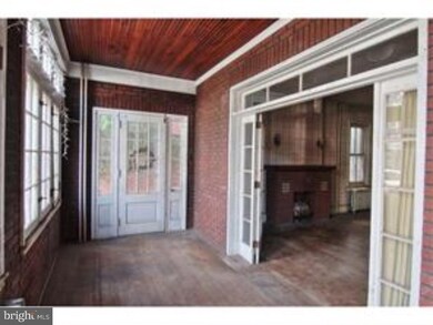 260 Beech St, Pottstown, PA 19464 - photo 7