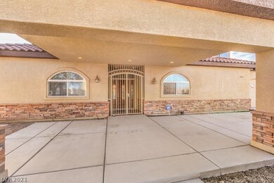 Huge upgraded portico and entry to front of home