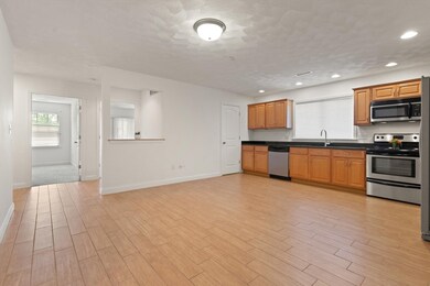 382 Walnut St unit 103, Lynn, MA 01905 - photo 3