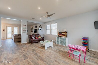 4-web-or-mls-Parkside-4