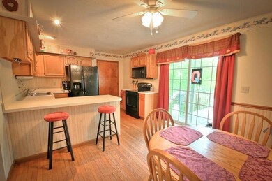 570 Edgewater Beach Blvd, Thornville, OH 43076 - photo 5