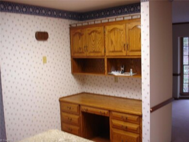 2686 Scott Mountain Road Extension, Asheboro, NC 27205 - photo 5