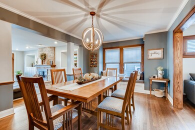 385 N Addison Ave, Elmhurst, IL 60126 - photo 5