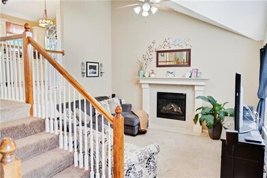 1114 Carlisle Dr, Raymore, MO 64083 - photo 4