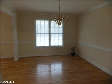 Dining Room - This dining room has hardwood floors