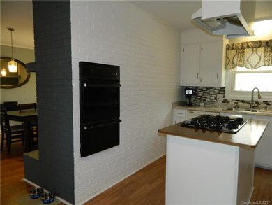 434 Chestnut Ln, Statesville, NC 28625 - photo 4