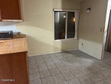 1477 Dinsmore ST, Simi Valley, CA 93065