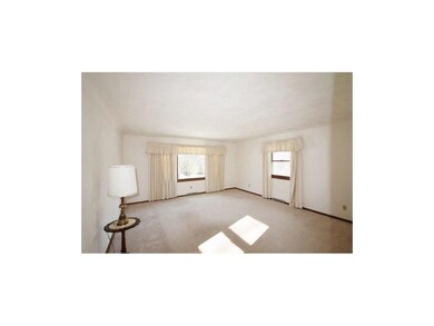 Living Room. Large bright living room, quality pla
